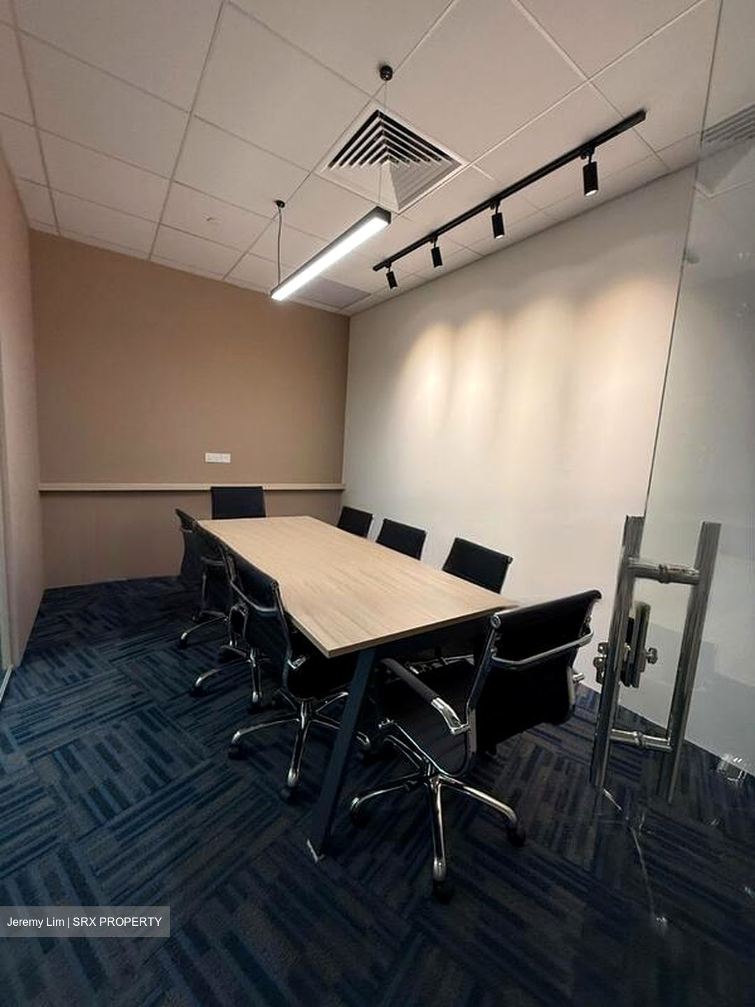 PLUS (D1), Office #486374941